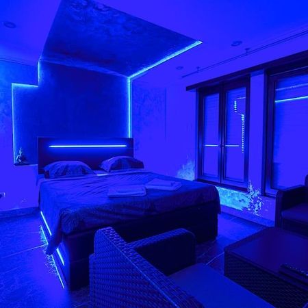 Appart Hotel Avec Sauna, Jacuzzi, Strasbourg Eksteriør billede